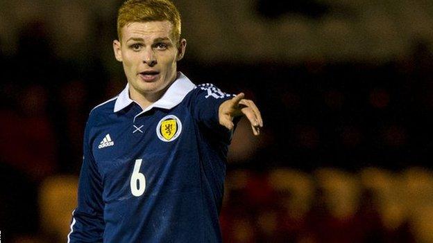 Wigan and former Fulham midfielder Fraser Fyvie