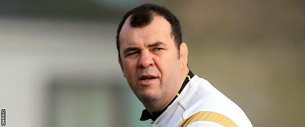 Michael Cheika during Australia's training session on Thursday morning