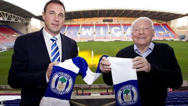 Malky Mackay and Dave Whelan (right)