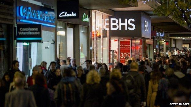 LONDON, UNITED KINGDOM - NOVEMBER 29: Oxford Street crowds on November 29, 2013 in London, United Kingdom.