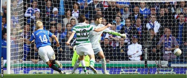 Steven Naismith scoring against Celtic