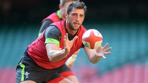 Luke Charteris