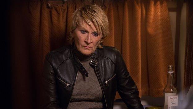 Linda Henry as Shirley Carter