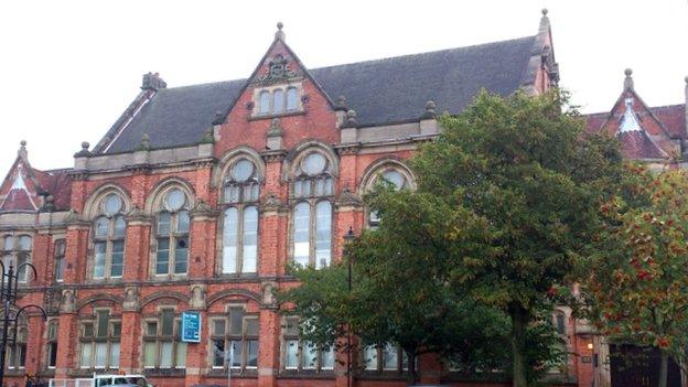 Fenton Town Hall