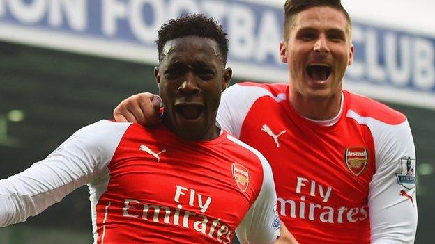 Arsenal's Danny Welbeck and Olivier Giroud