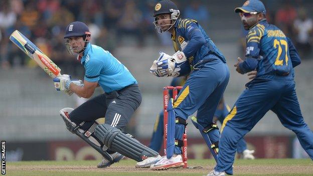 England captain Alastair Cook bats during the second ODI match between Sri Lanka and England