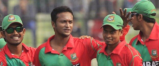 Bangladesh celebrate during the fifth one-day international