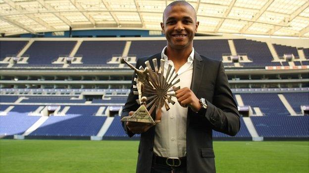 Yacine Brahimi