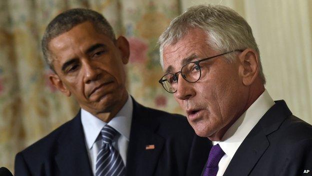 Chuck Hagel (right) and President Barack Obama appeared in Washington on 24 November 2014