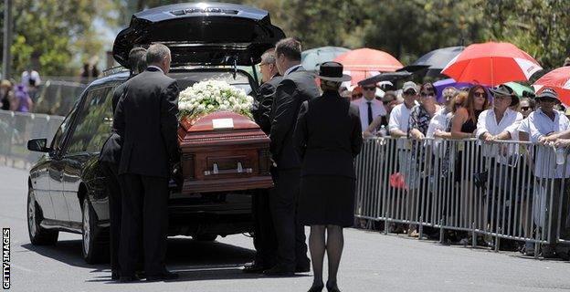 Phillip Hughes's casket arrives at his funeral