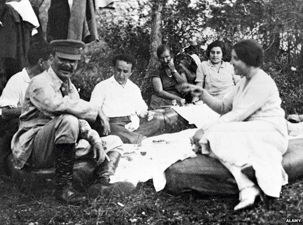 Stalin enjoying a picnic at his Dacha