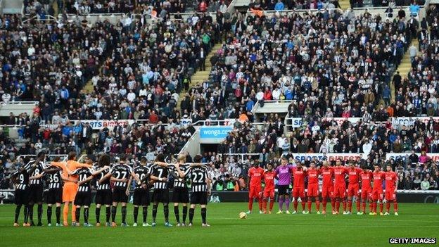 Newcastle and Liverpool players