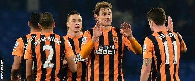 Nikica Jelavic (second from right)