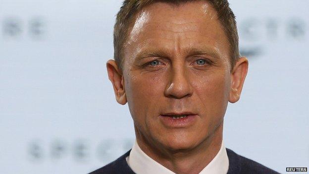 Daniel Craig