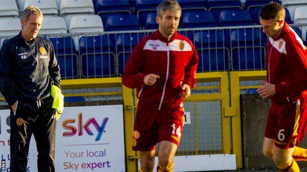 Kenny Black oversees Motherwell training