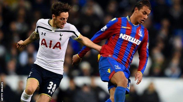 Ryan Mason and Marouane Chamakh