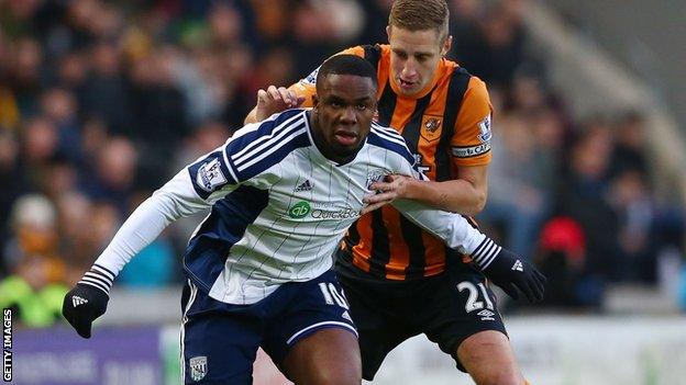 Victor Anichebe and Michael Dawson