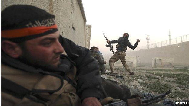 FSA fighters in Damascus (file photo)