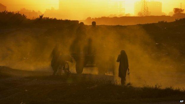 People displaced from Pakistan's tribal areas due to fighting between the Taliban and the army, on the outskirts of Islamabad, Pakistan, Nov 19