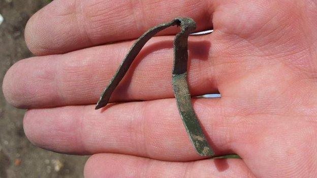 Tweezers found at Leiston Abbey