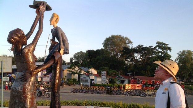 A statue in honour of albinos in Tanzania (December 2014)