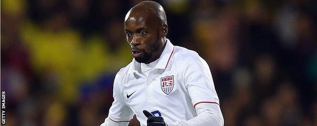 DaMarcus Beasley in action for United States