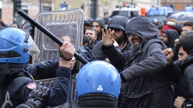 Jobs Act protest in Rome, 3 Dec 14