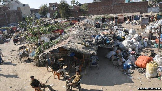 Vednagar slum in Agra