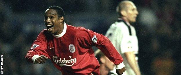 Paul Ince celebrates scoring for Liverpool against Man Utd in 1999