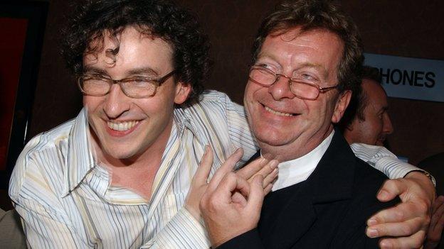 Steve Coogan and Tony Wilson in 2002