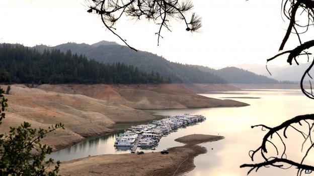 Low water level in the Shasta reservoir, northern California