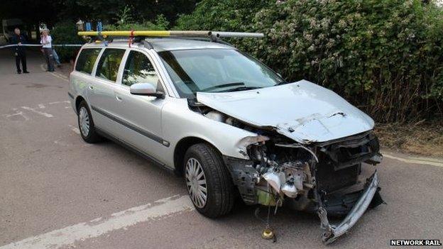 Damaged Volvo V70 in Woodbridge