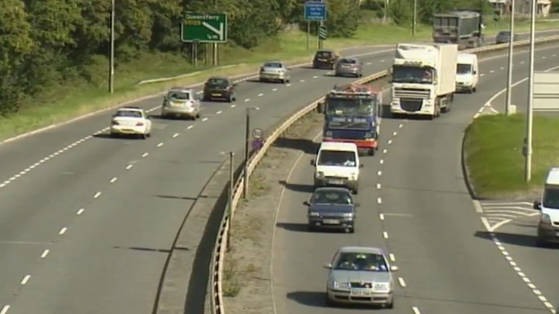 Traffic on the A494 at Deeside