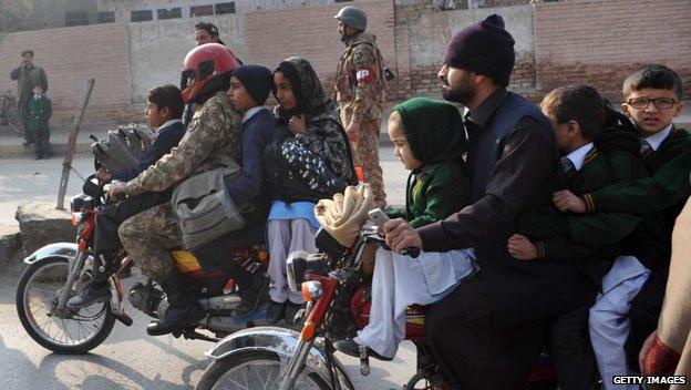 Schoolchildren in Peshawar, Pakistan