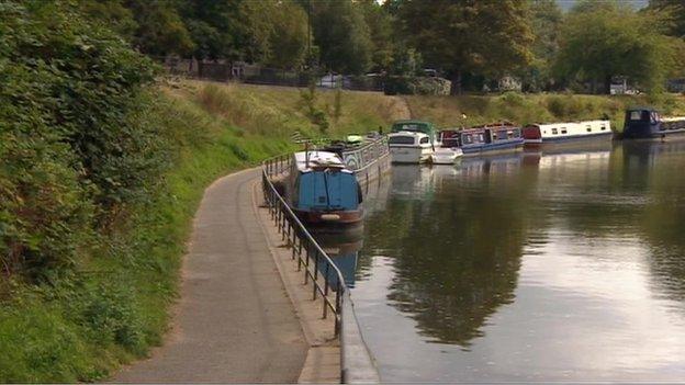 River Avon, Bath, towpath