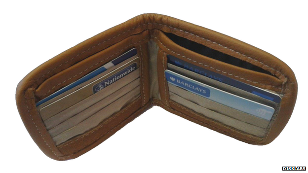 RFID-blocking wallet