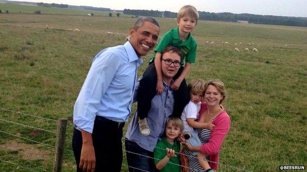 Obama poses with family at Stonehenge