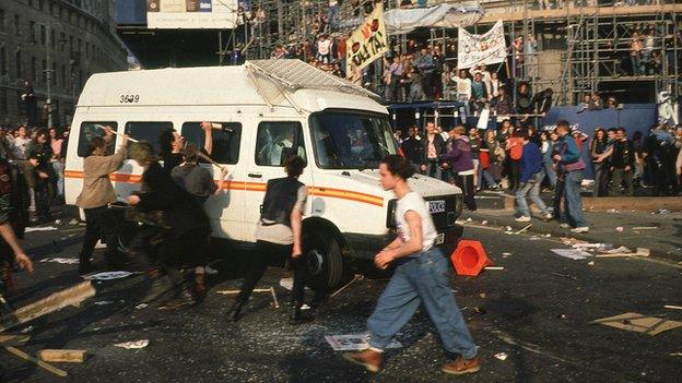 Poll tax riot in Trafalgar Square, London, 1990