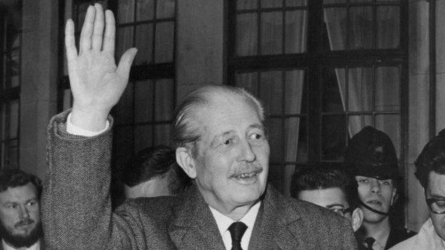 Harold Macmillan leaving hospital after an operation in October 1963