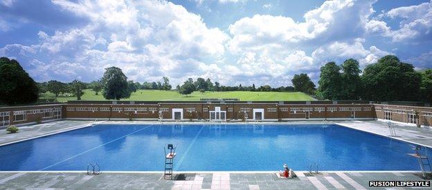 Brockwell Lido