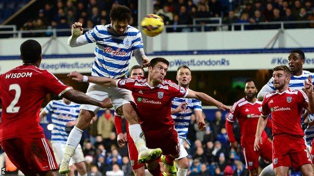 Charlie Austin scores a header against Queens Park Rangers