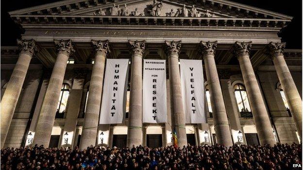 Anti-Pegida rally in front of Bavarian state opera house, Munich, 22 December 2014