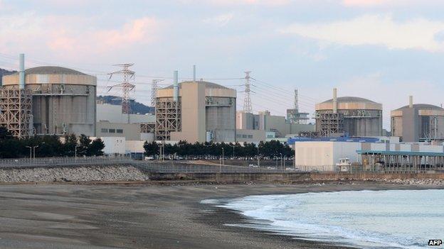 South Korea's nuclear power reactors at Wolseong Nuclear Power Plant in the south-eastern city of Gyeongju (22 December 2014)