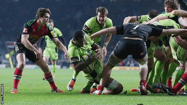 Samu Manoa goes over for Northampton's first try