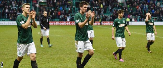 Hibernian players celebrating