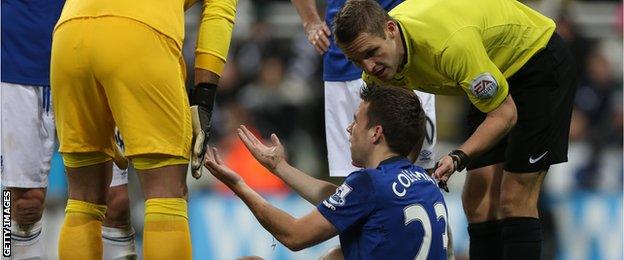 Seamus Coleman complaining to referee Craig Pawson