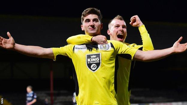 Kenny McLean celebrates