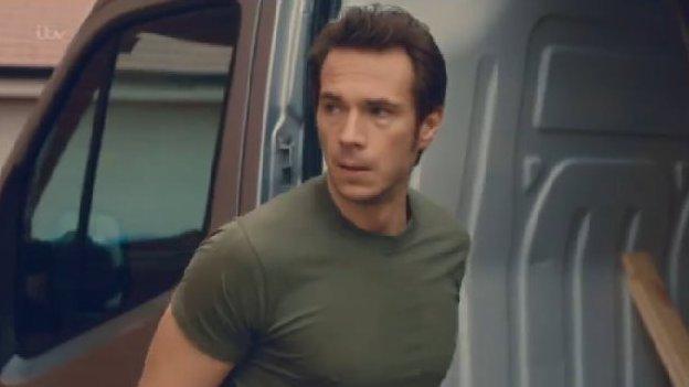 Lee Ripley (played by James D'Arcy)