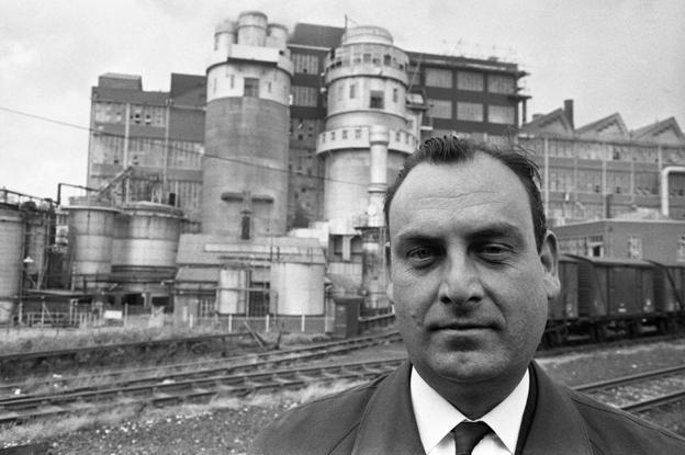 Ian Nairn