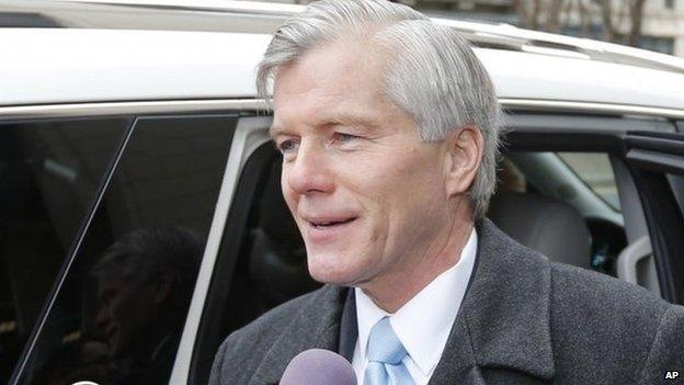 Former Virginia Governor Bob McDonnell arrives at federal court for sentencing in Richmond, Virginia 6 January 2015